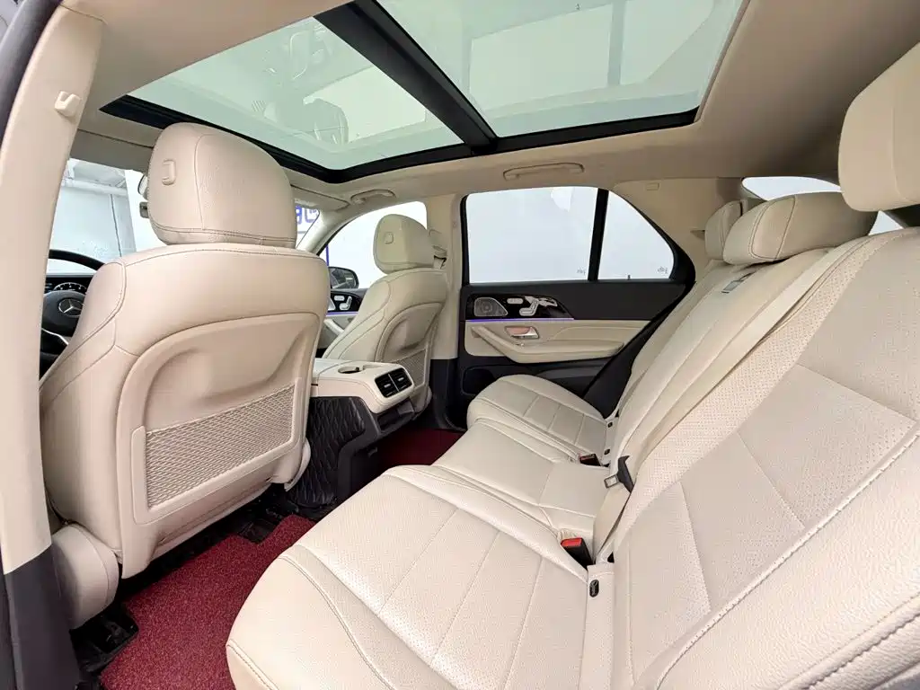 Mercedes-Benz GLE 2020 — фото 27