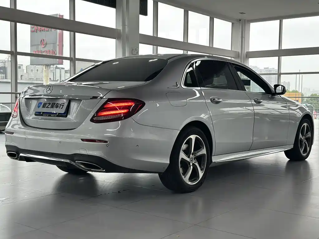 Mercedes-Benz E-Class 2017 — фото 7