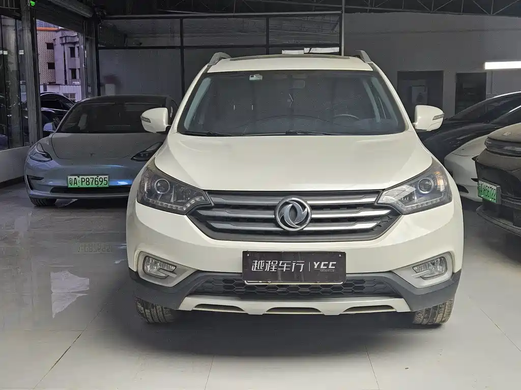 Dongfeng Fengshen AX7 2016 — фото 2
