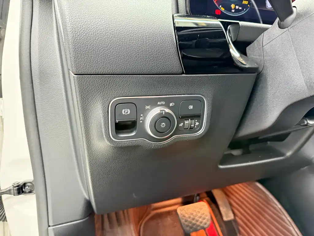 Mercedes-Benz B-Class 2022 — фото 14