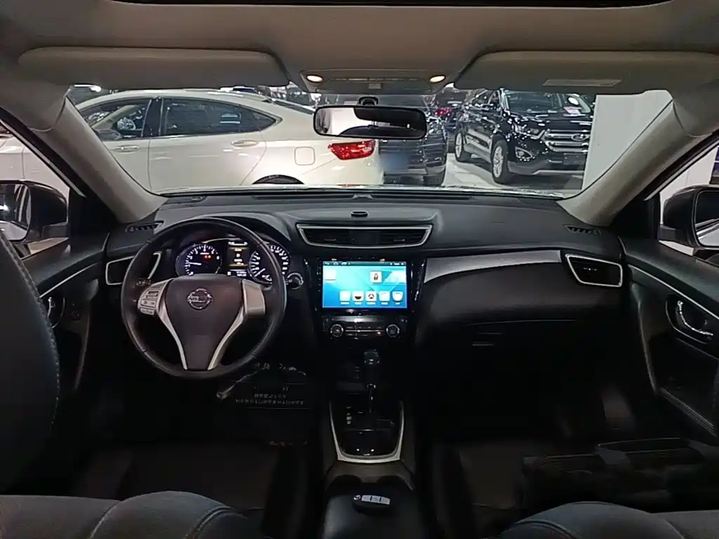 Nissan X-Trail 2016 — фото 10