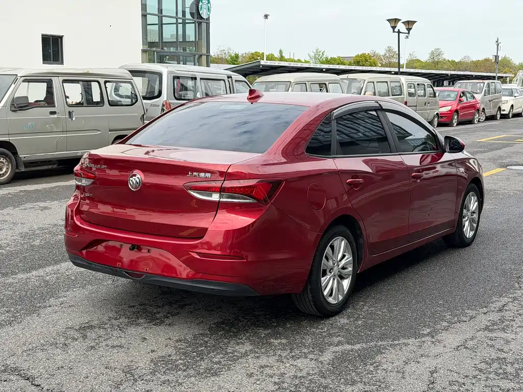 Buick Excelle 2018 — фото 12