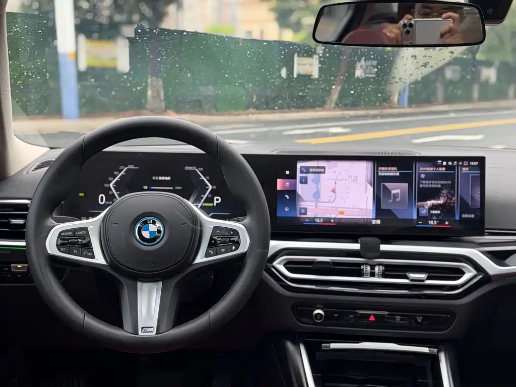 BMW i3 2023 — фото 14