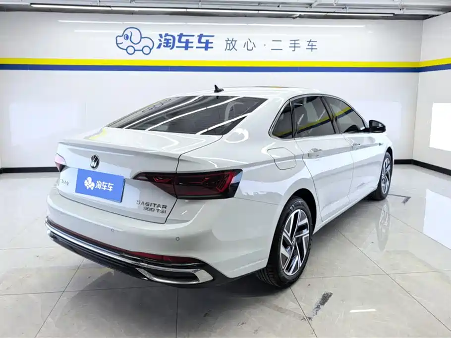 Volkswagen Sagitar 2023