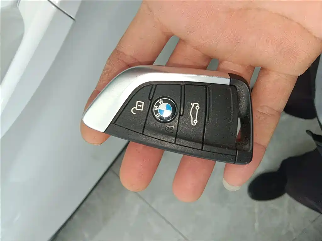 BMW X1 2020 — фото 9