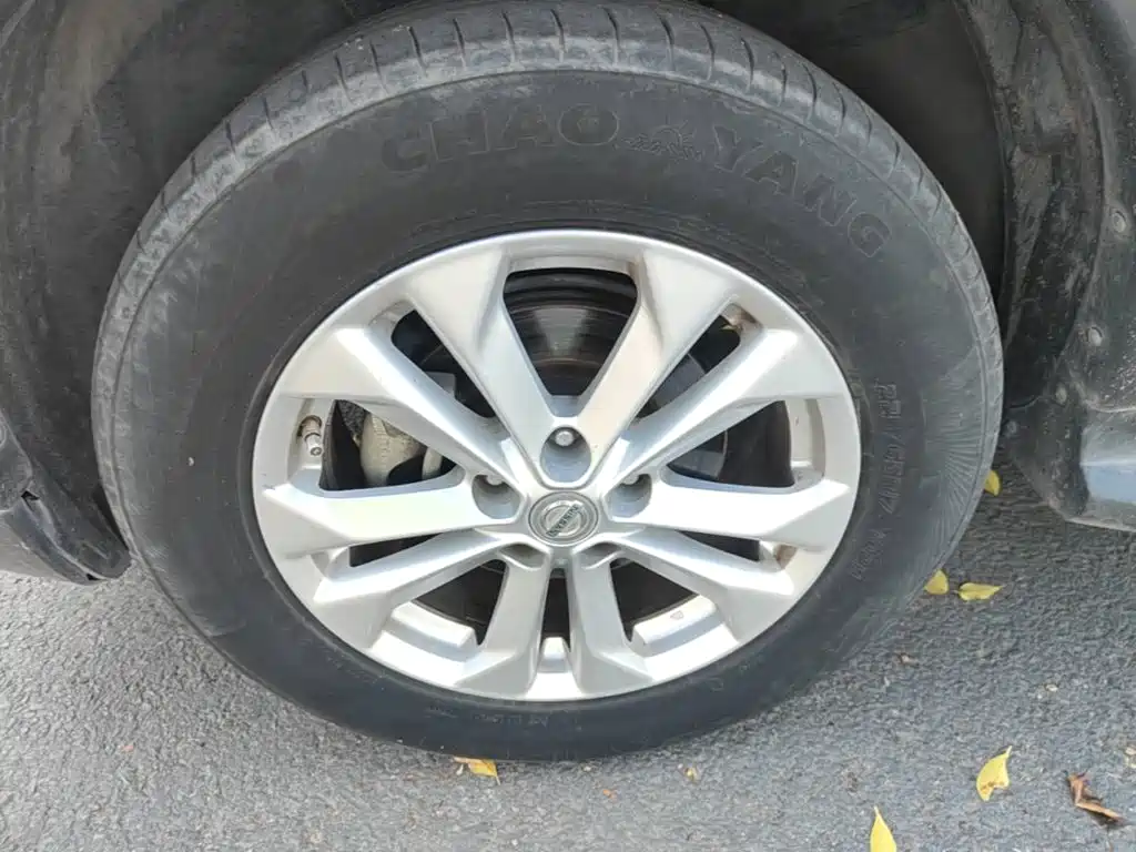Nissan X-Trail 2015 — фото 23