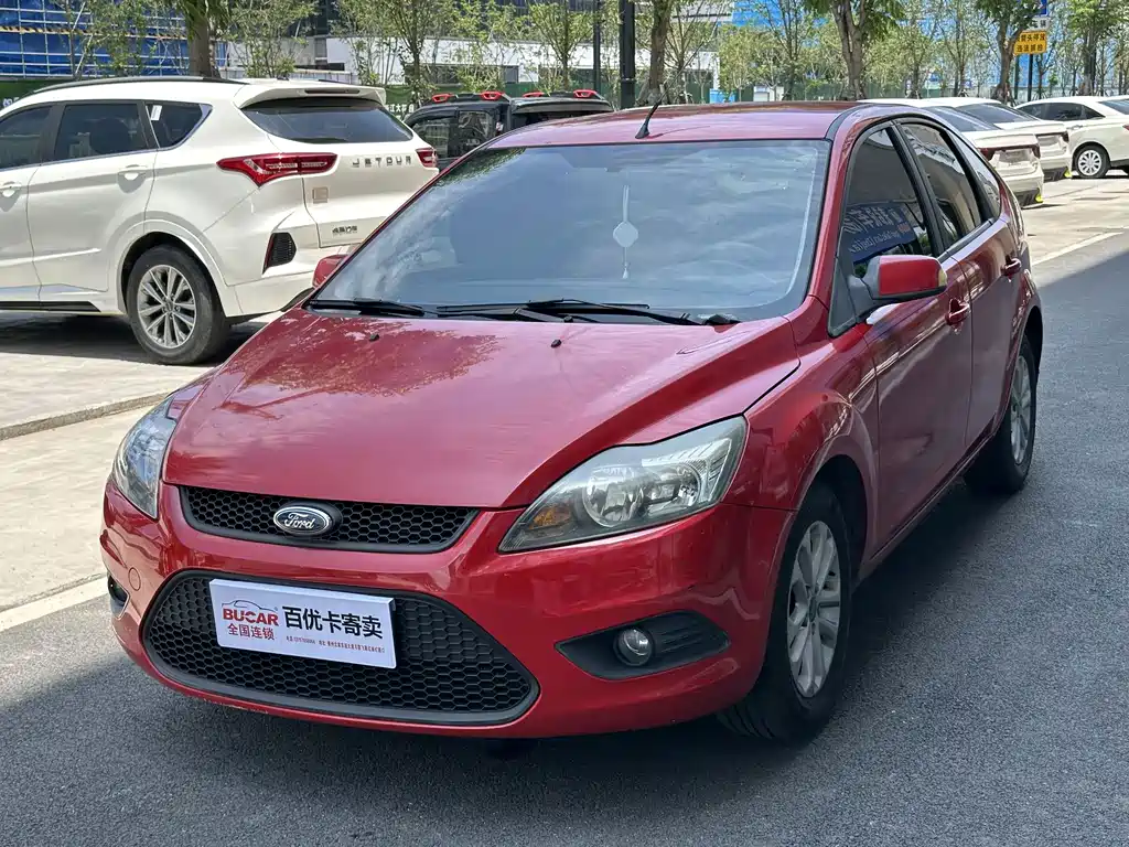 Ford Focus 2016 — фото 1
