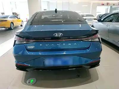 Hyundai Elantra 2021