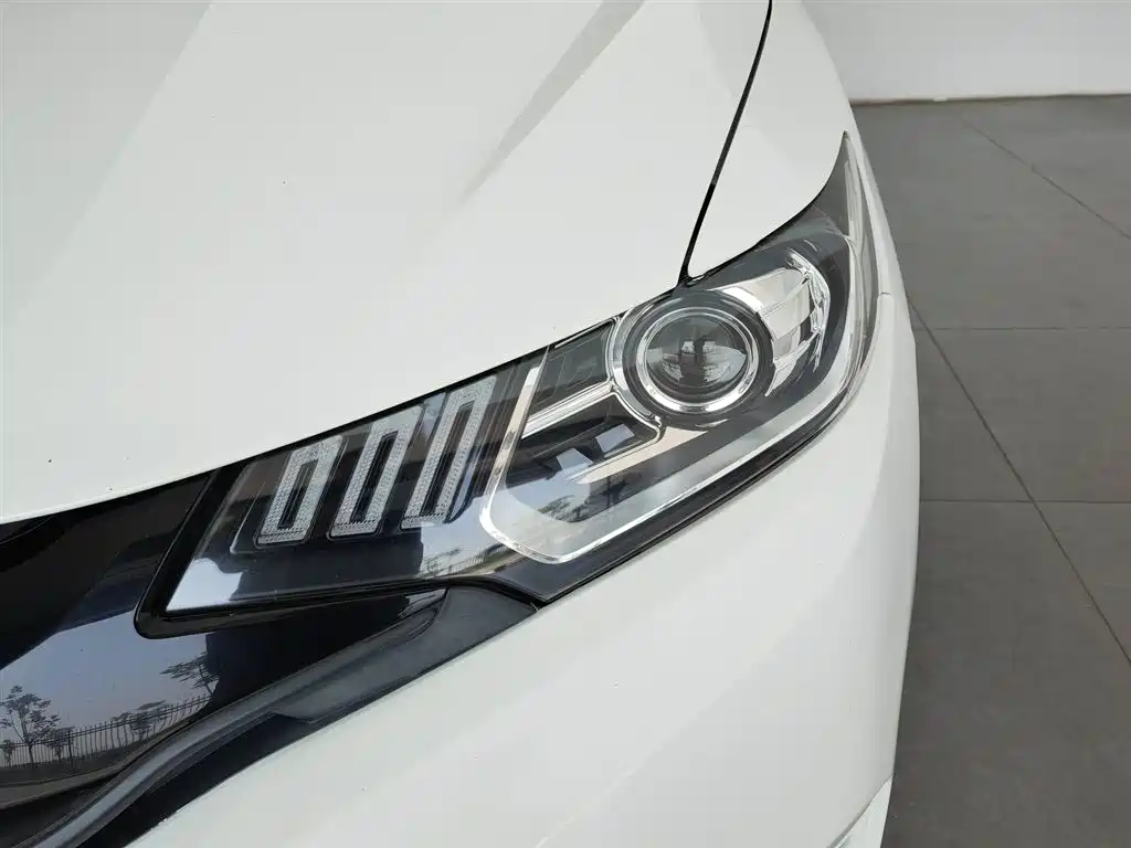 Honda Fit 2016 — фото 7