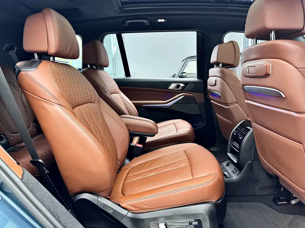 BMW X7 2023 — фото 10