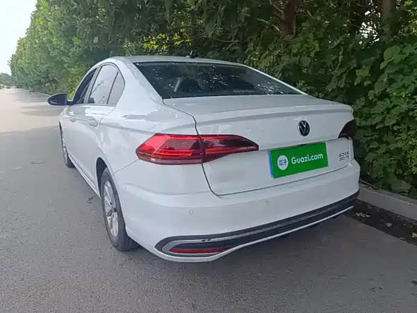 Volkswagen Bora 2024
