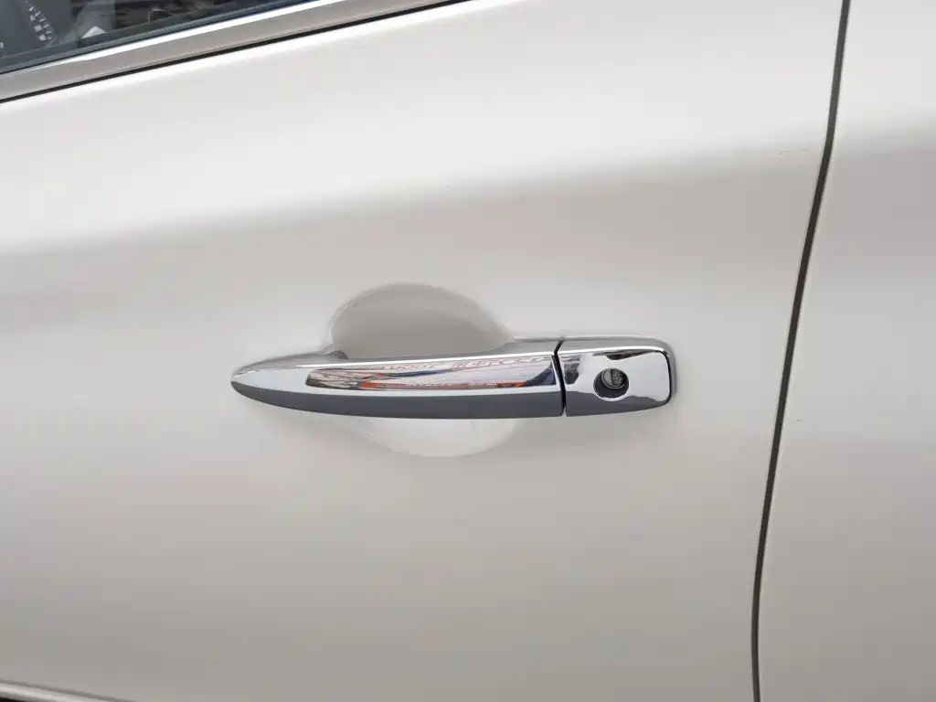 Nissan Sylphy 2023 — фото 18