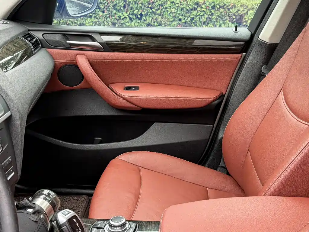 BMW X3 2013 — фото 18