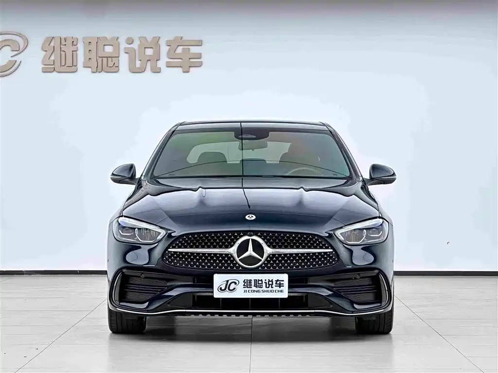 Mercedes-Benz C-Class 2022