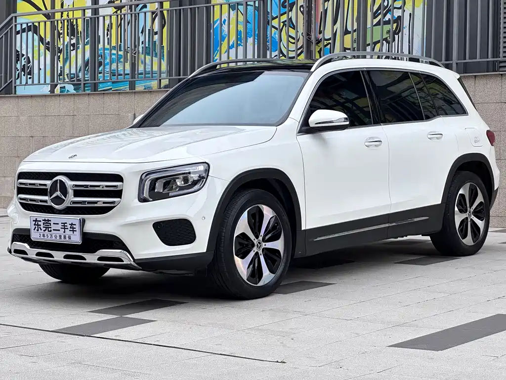 Mercedes-Benz GLB 2022 — фото 1
