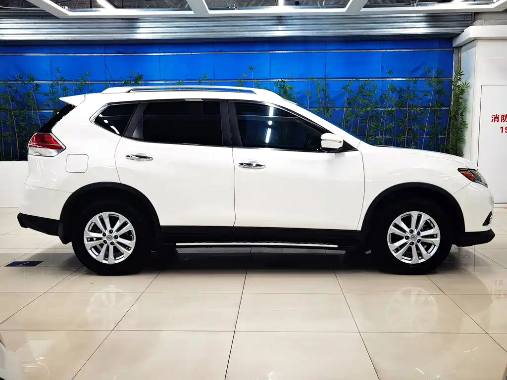 Nissan X-Trail 2016