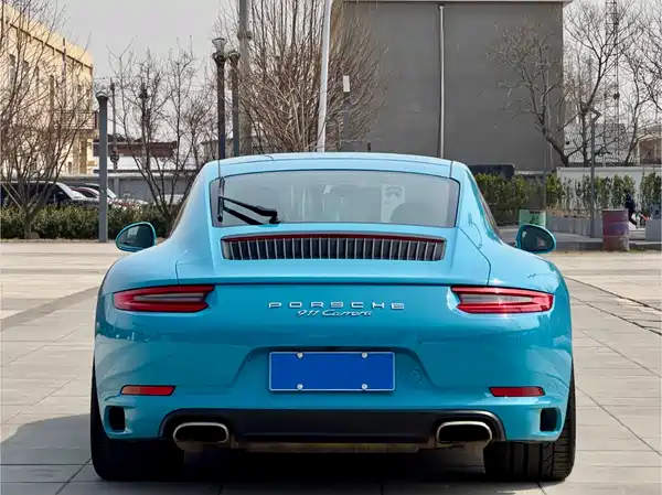 Porsche 911 2016