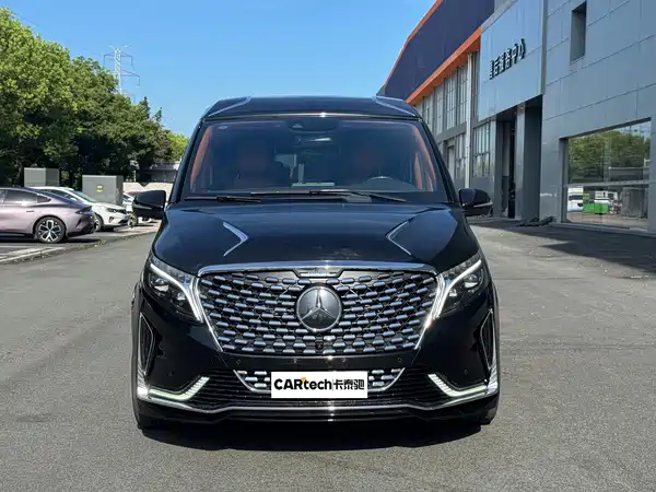 Mercedes-Benz V-Class 2023