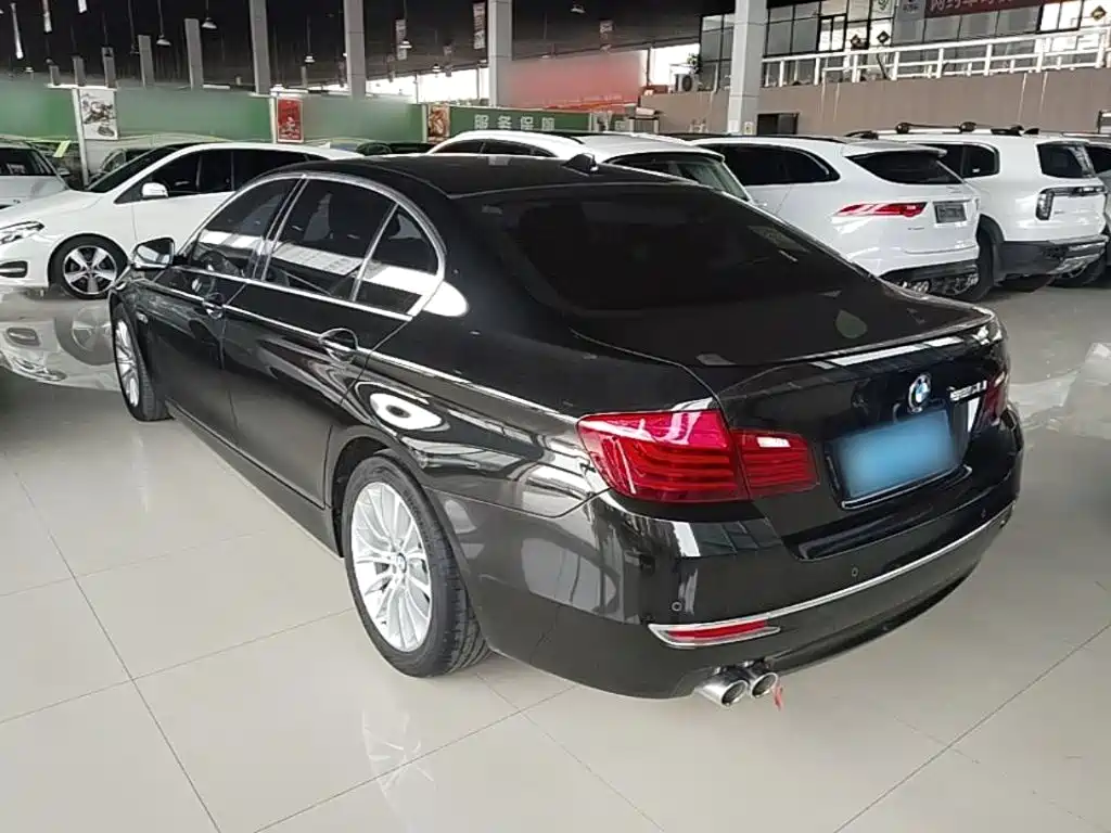 BMW 5 Series 2017