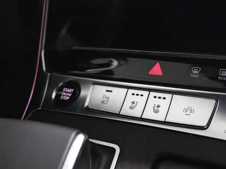 Audi A6L 2024 — фото 12