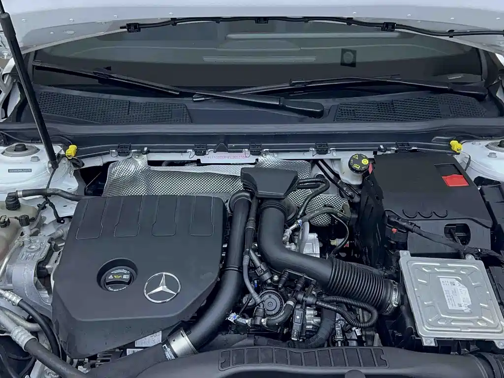 Mercedes-Benz A-Class 2023 — фото 12