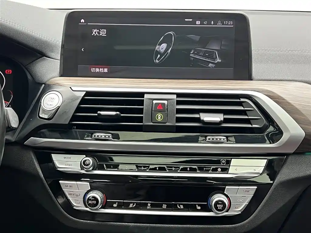 BMW X3 2020 — фото 21