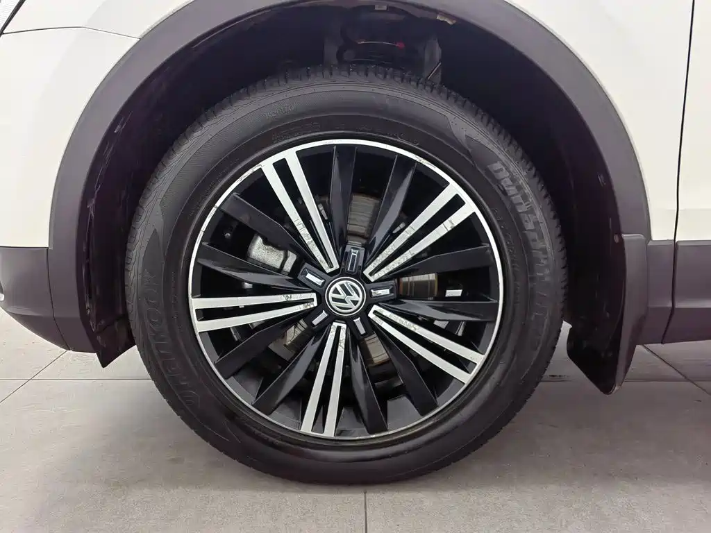 Volkswagen Tiguan L 2019 — фото 17
