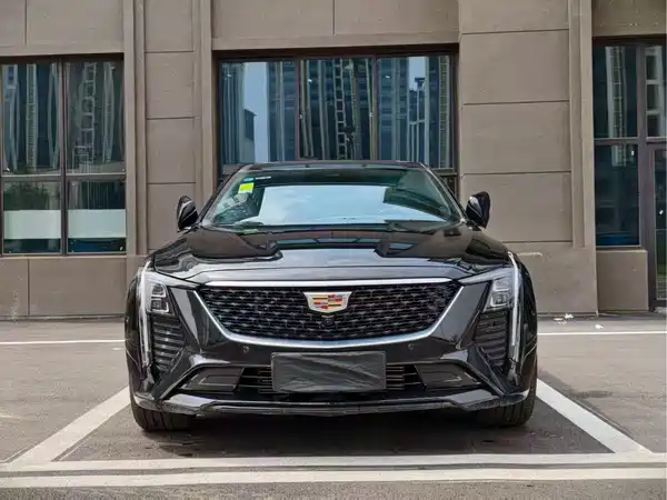 Cadillac CT5 2026
