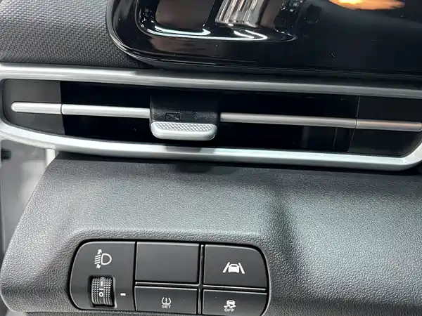 Hyundai Elantra 2022