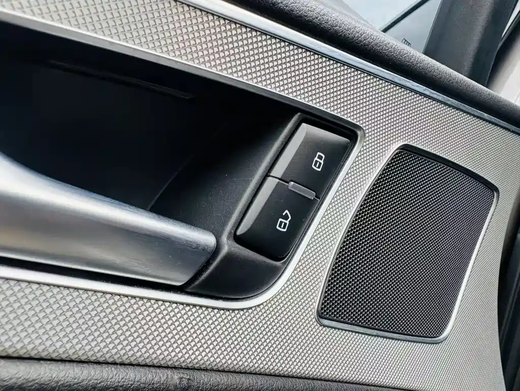 Audi A6L 2017 — фото 17