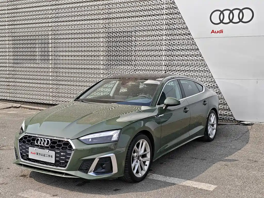 Audi A5 2024 — фото 1