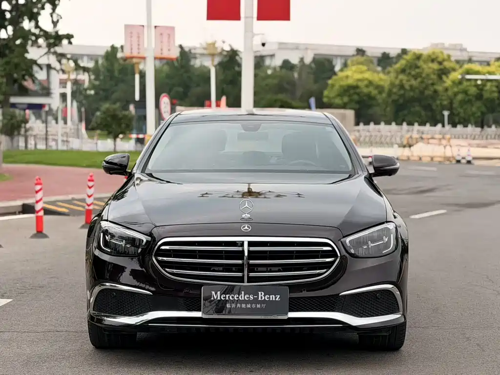 Mercedes-Benz E-Class 2021