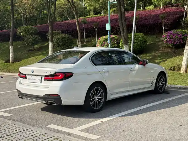 BMW 5 Series 2022