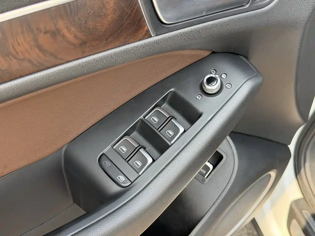 Audi Q5 2017 — фото 19