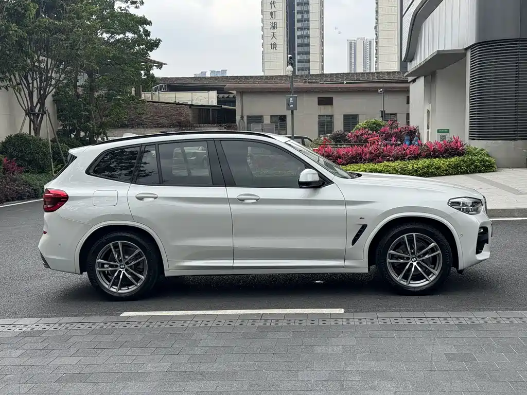 BMW X3 2019 — фото 4