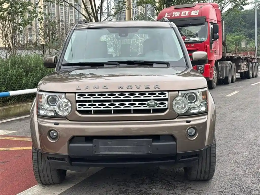 Land Rover Discovery 2013 — фото 2