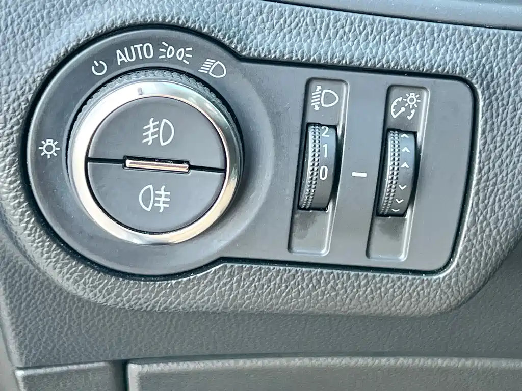 Buick Envision Plus 2019 — фото 21