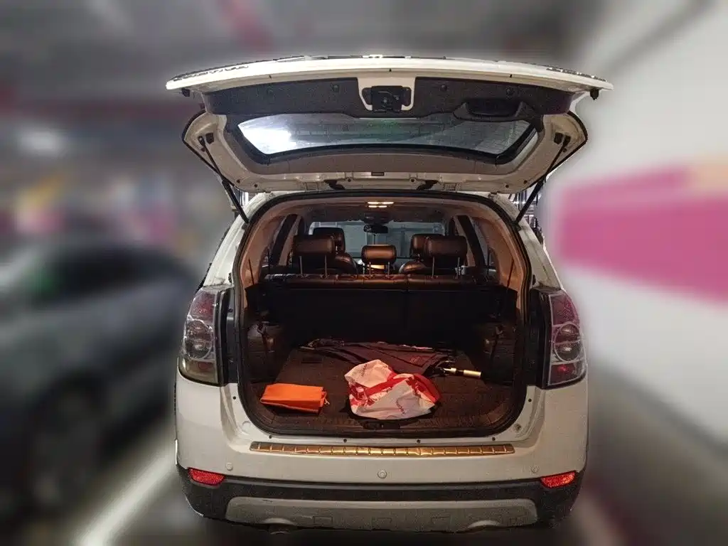 Chevrolet Captiva 2015 — фото 10