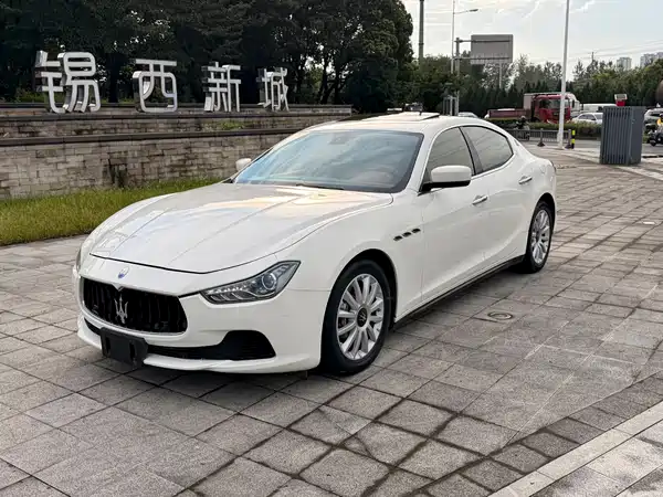 Maserati Ghibli 2015