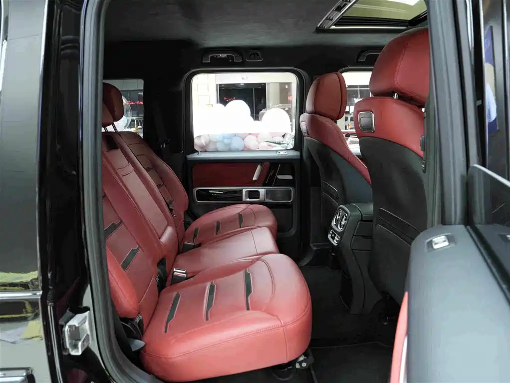 Mercedes-Benz G-Class AMG 2024 — фото 13