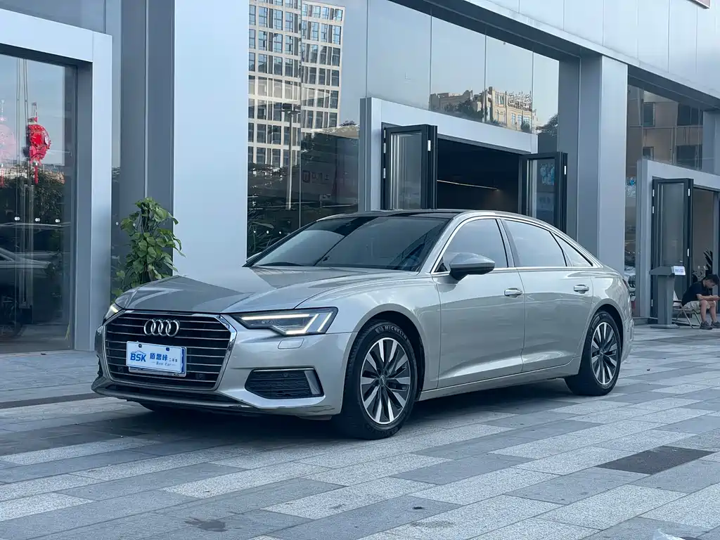 Audi A6L 2020 — фото 1