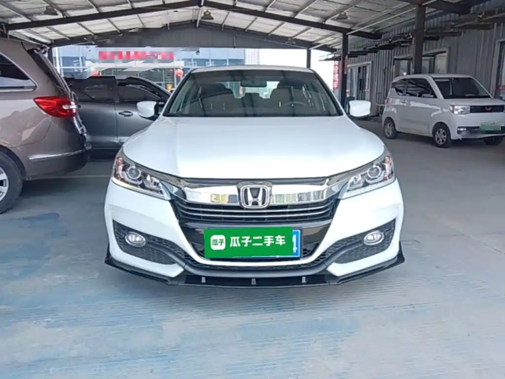 Honda Accord 2016 — фото 3