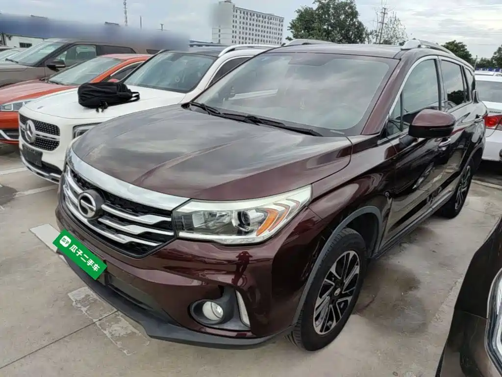 GAC Trumpchi GS4 2017 — фото 2