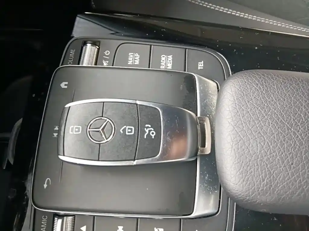 Mercedes-Benz A-Class 2023 — фото 9