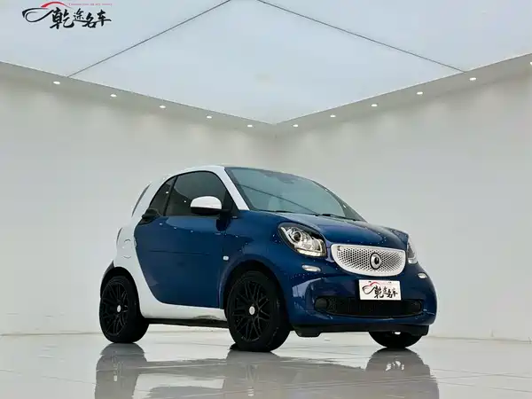 smart fortwo 2019
