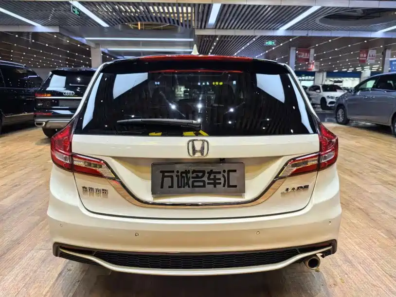 Honda Jade 2019 — фото 18