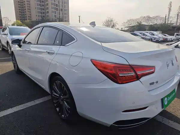 Hongqi H5 2020