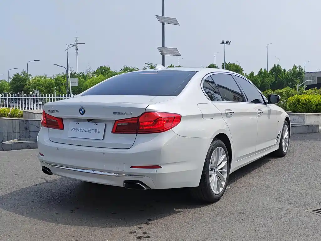 BMW 5 Series 2018