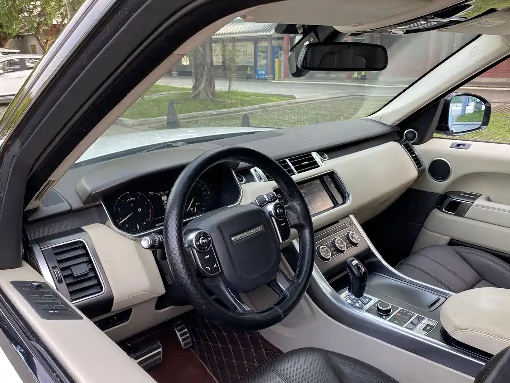 Land Rover Range Rover Sport 2014 — фото 17