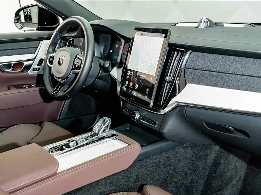 Volvo S90 2025 — фото 18
